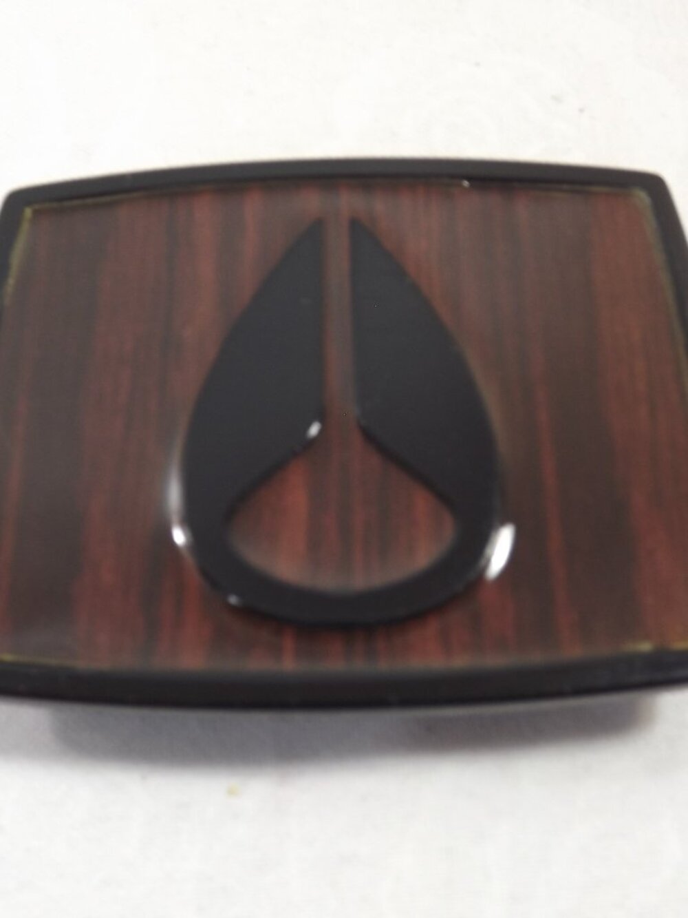 Distressed Nixon Belt Buckle, Brown Wood Grain with Black Tone Trim Designer